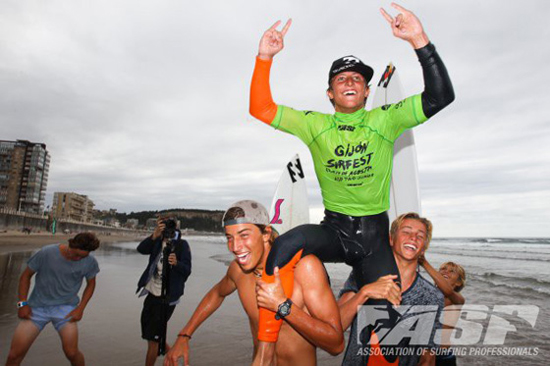 Rogue Mag Surf - Nomme Mignot wins Gijon Pro Junior 2013