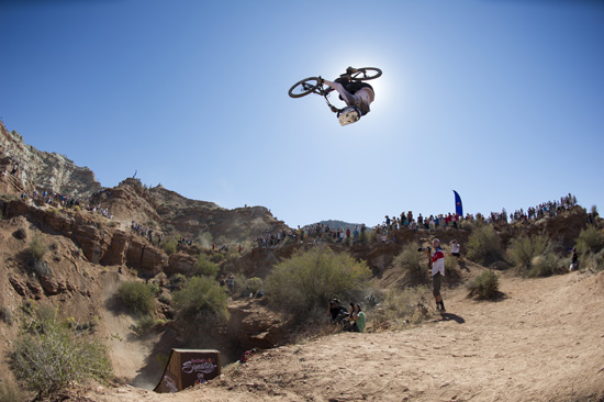 Rogue Mag MTB - Red Bull Rampage 2013 trailer