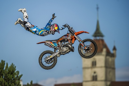 Swatch Free4Style - Levi Sherwood wins the FMX contest